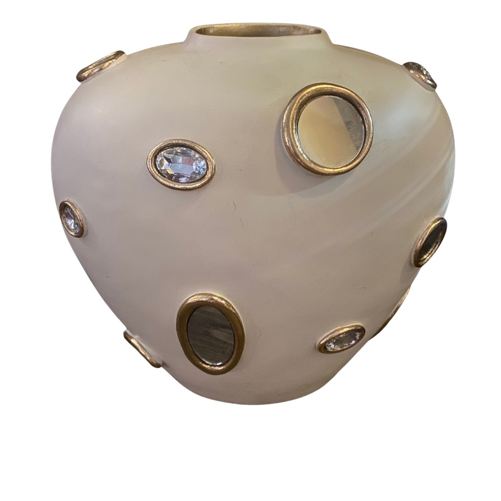 Elegant Cream Vase with Gold Accents